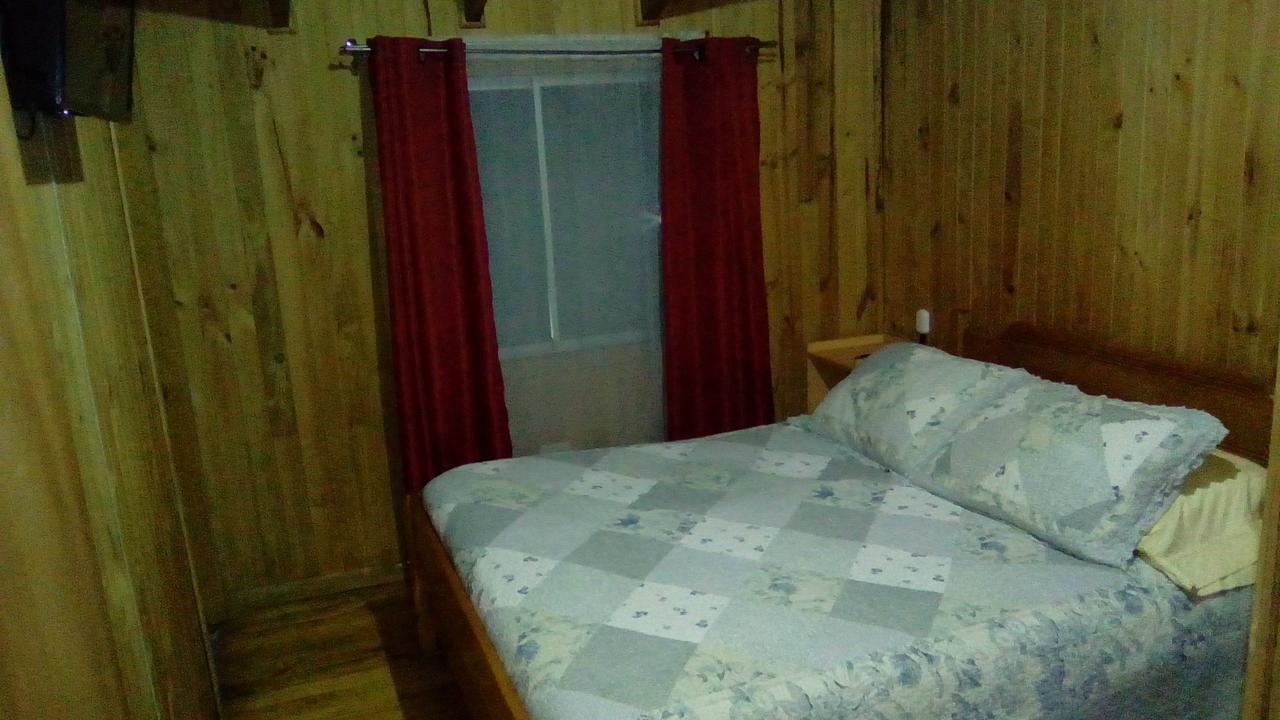 Hospedaje Los Calafates Ancud Ngoại thất bức ảnh